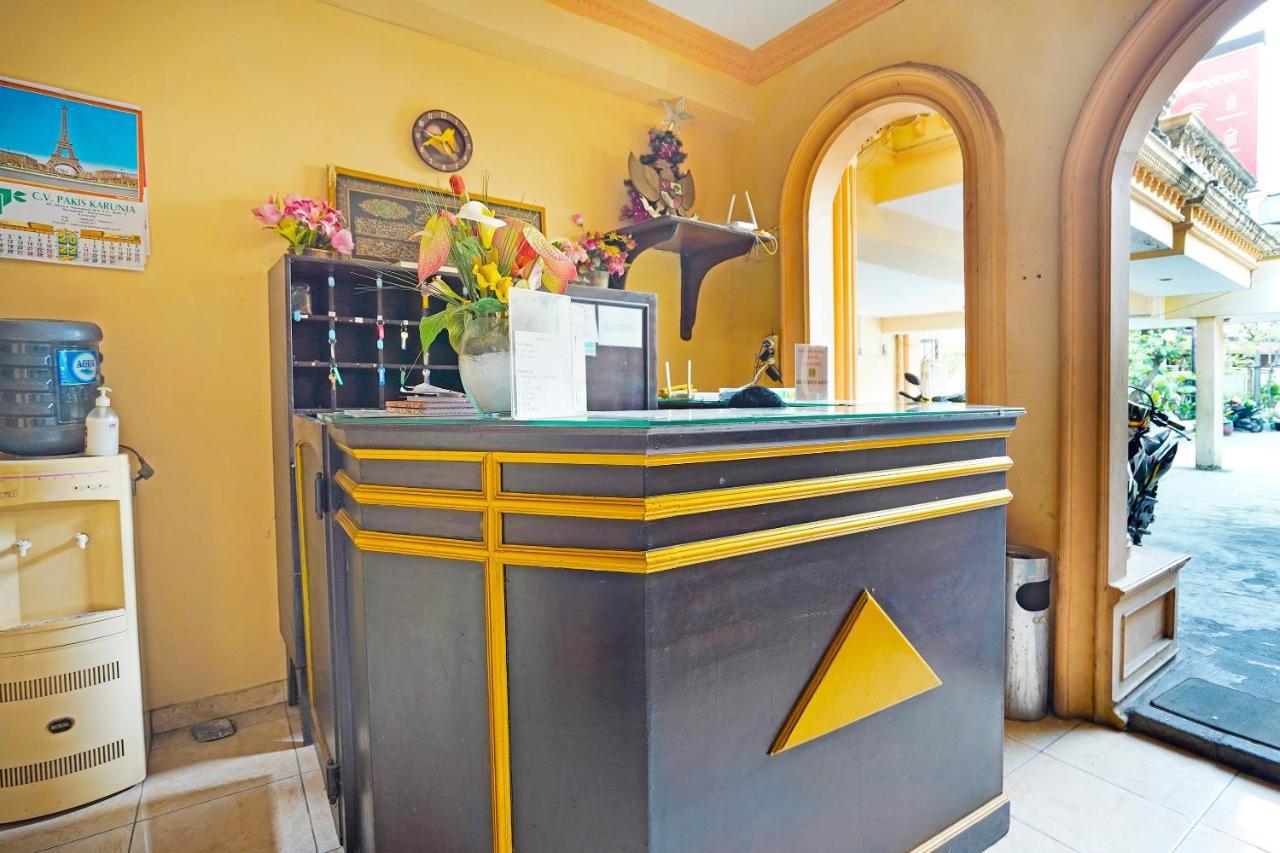 Oyo 91390 Kost Grand Royal Elite Hotel Surabaya Exterior photo