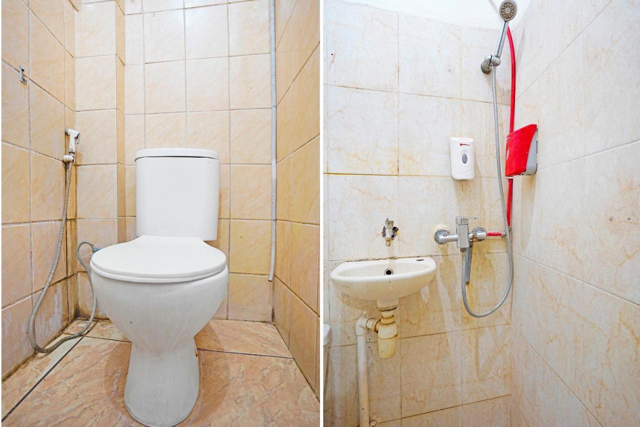 Oyo 91390 Kost Grand Royal Elite Hotel Surabaya Exterior photo